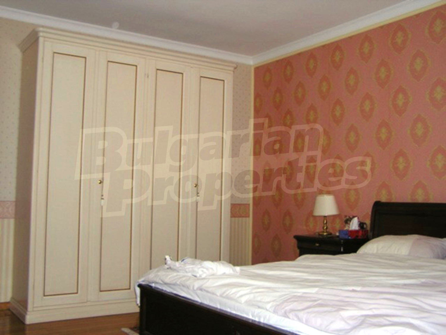 Gallery Picture 5