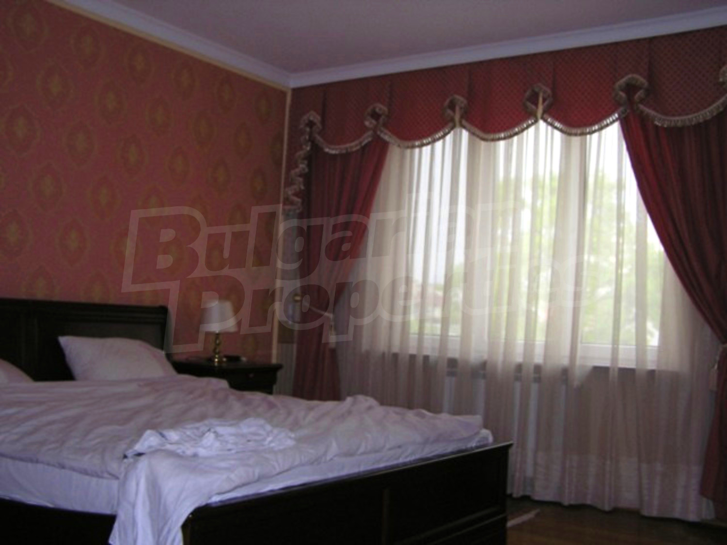 Gallery Picture 6