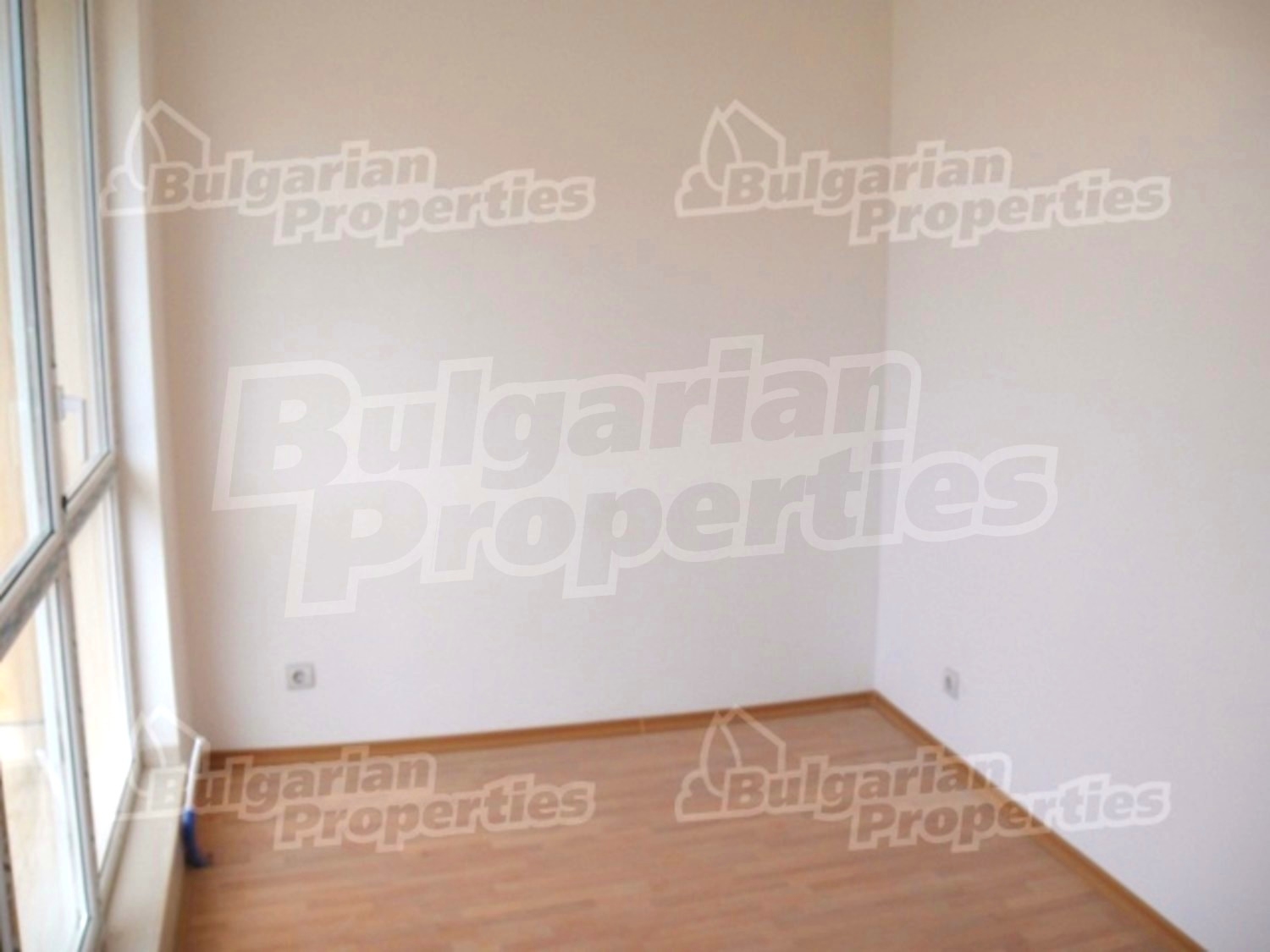 Gallery Picture 4