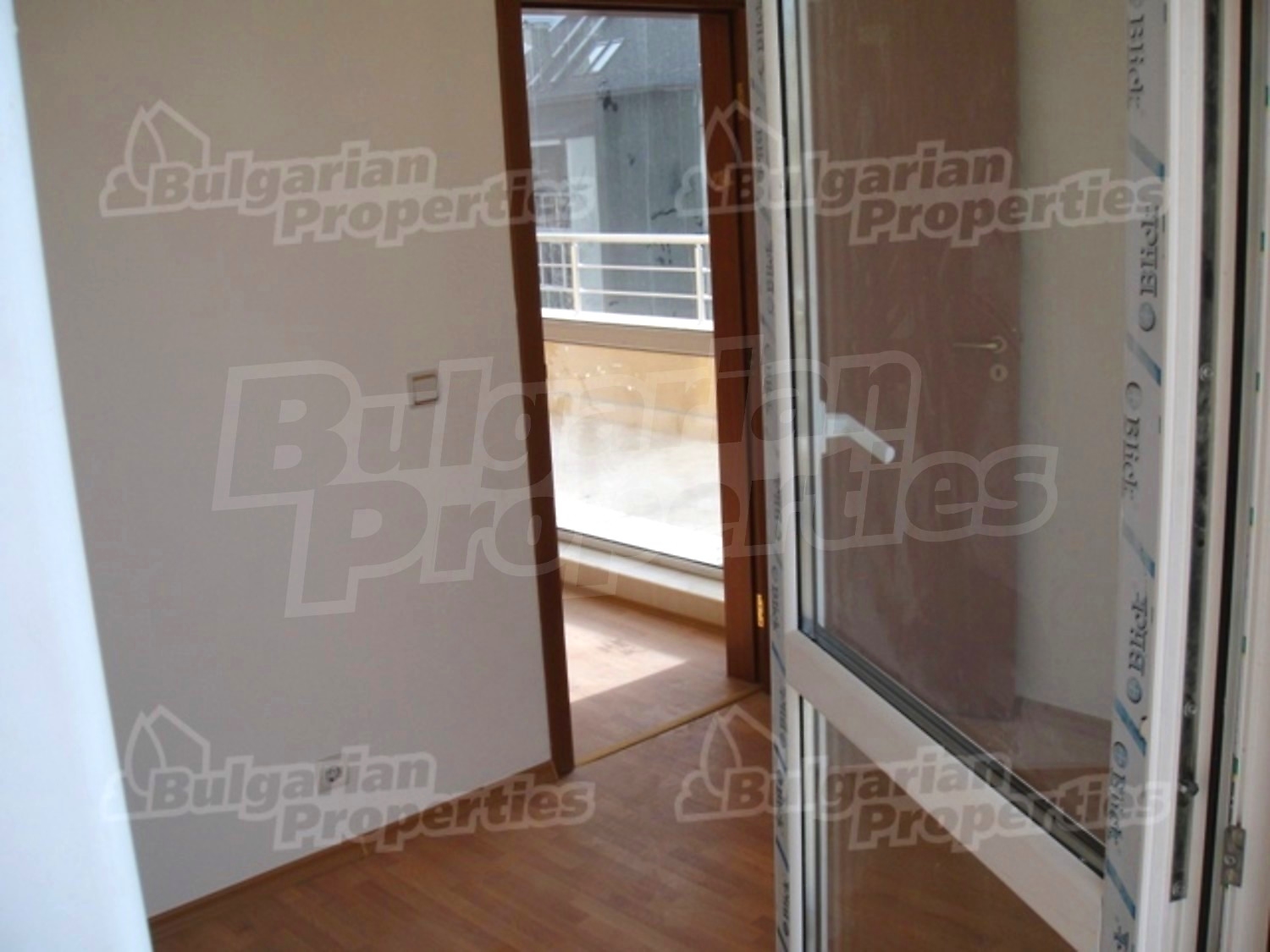 Gallery Picture 5