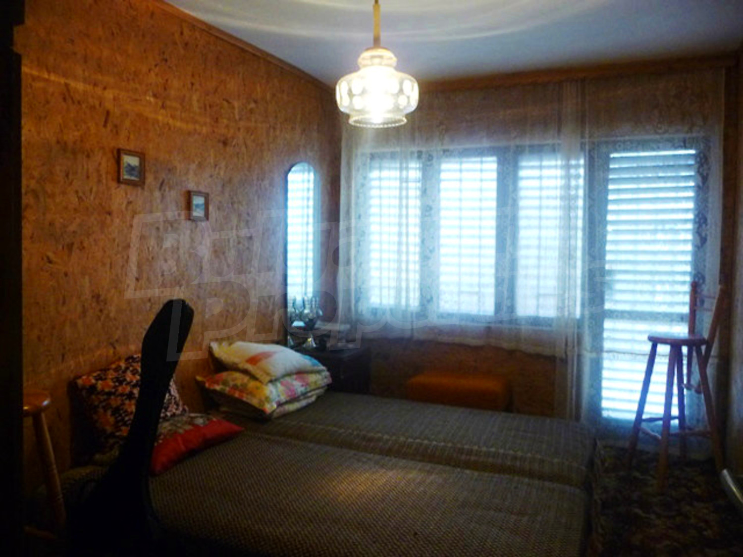 Gallery Picture 9