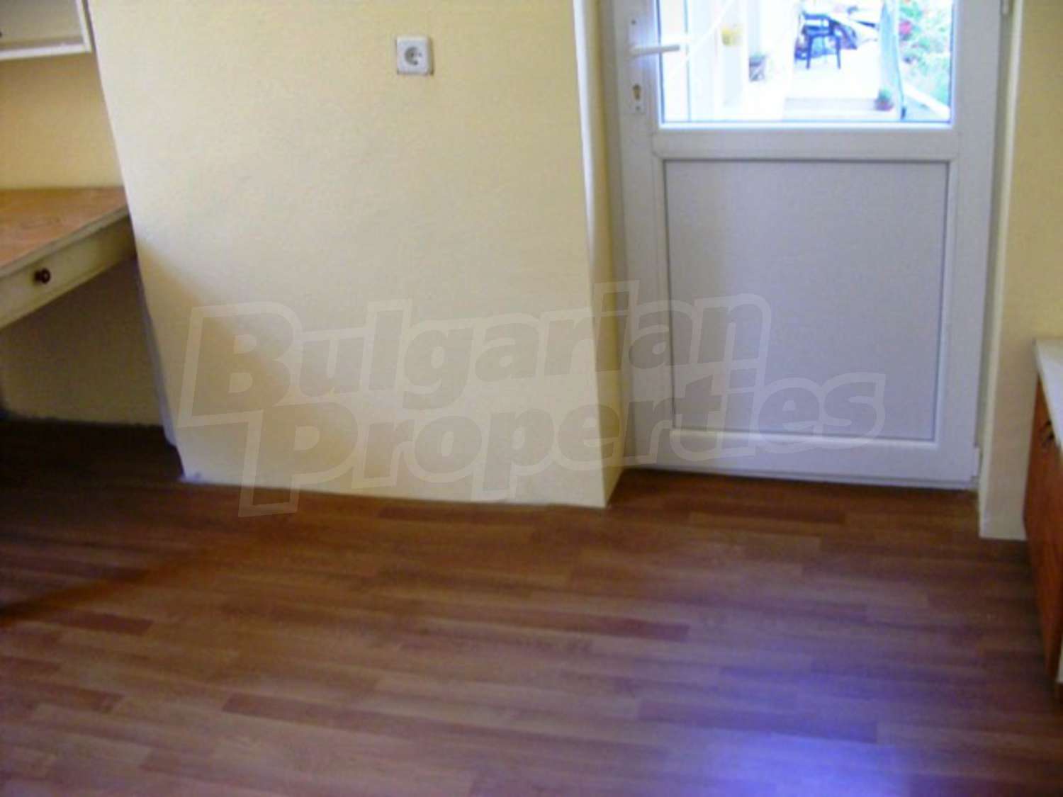 Gallery Picture 9