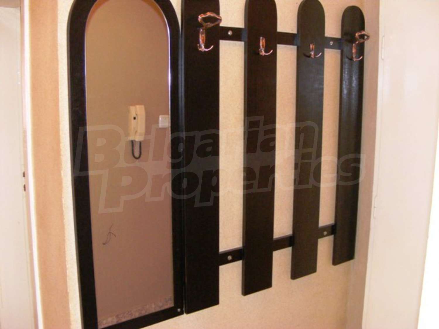 Gallery Picture 14