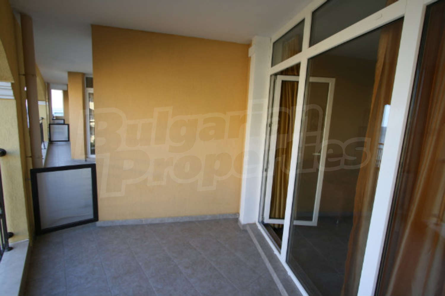 Gallery Picture 9