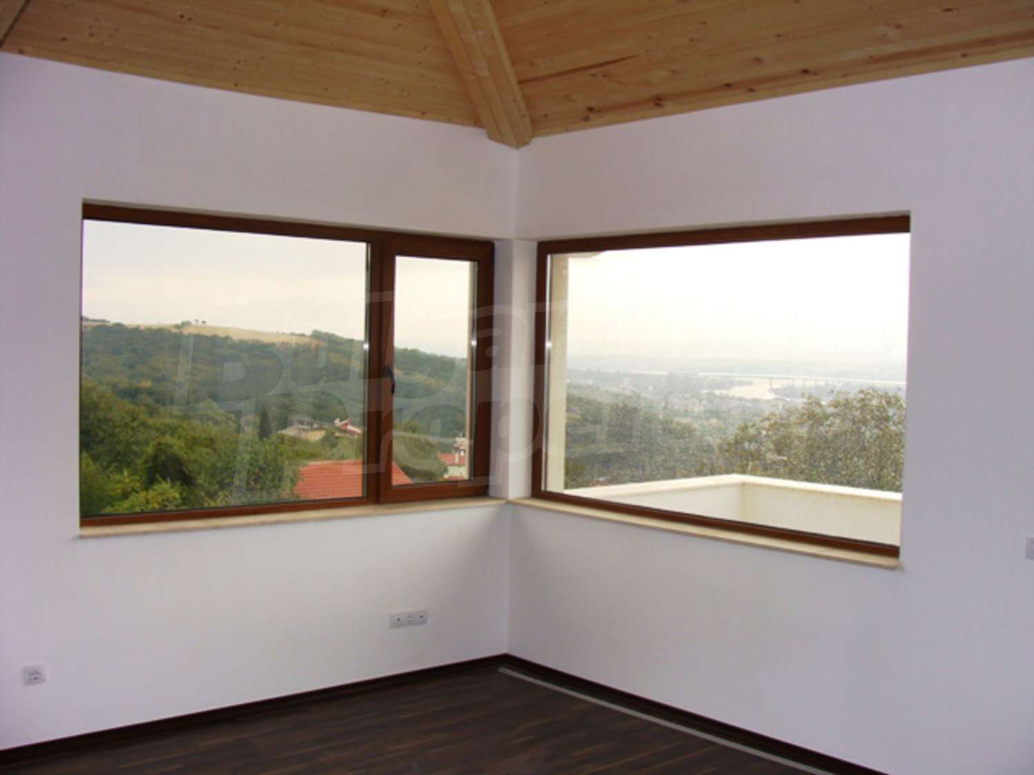 Gallery Picture 18