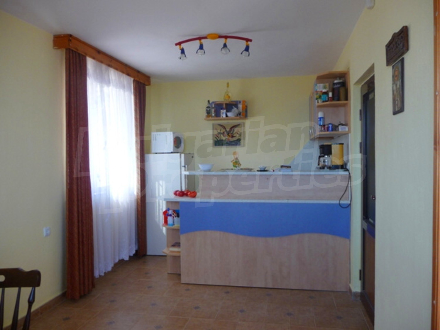 Gallery Picture 13