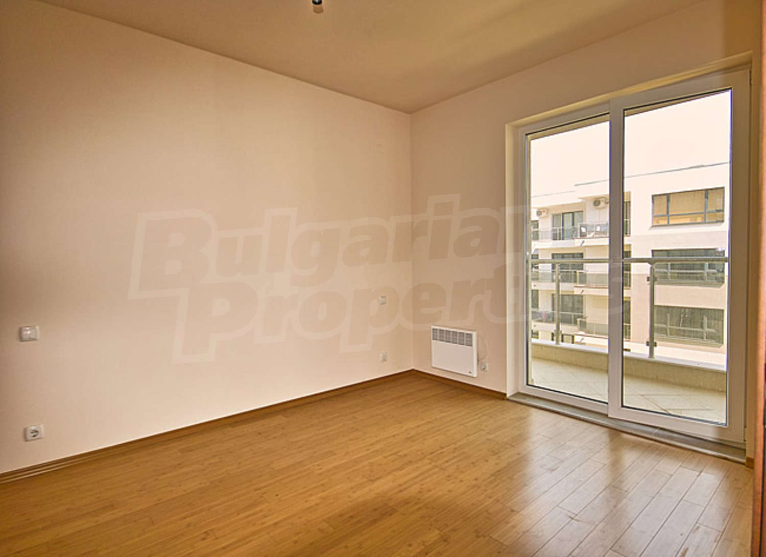 Gallery Picture 13