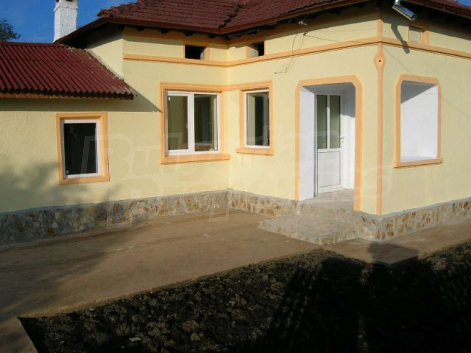 Gallery Picture 3