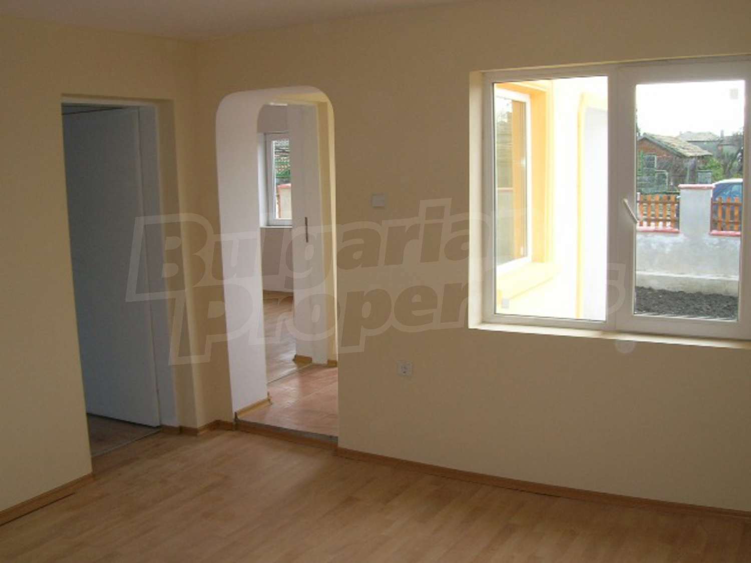 Gallery Picture 8