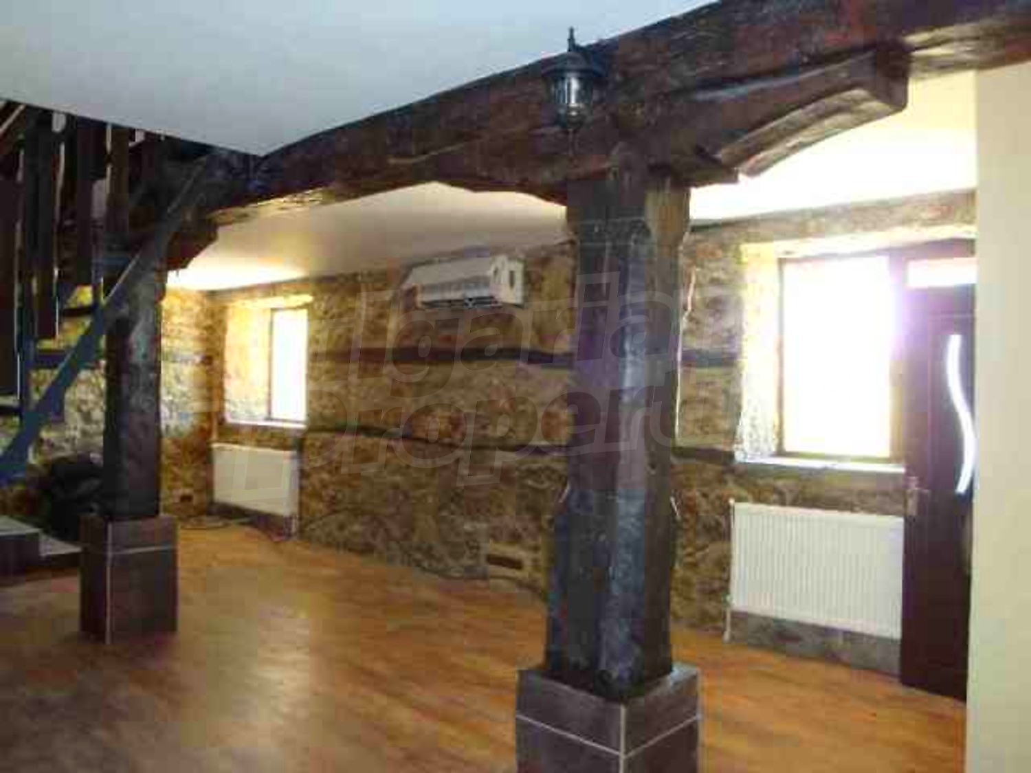 Gallery Picture 10