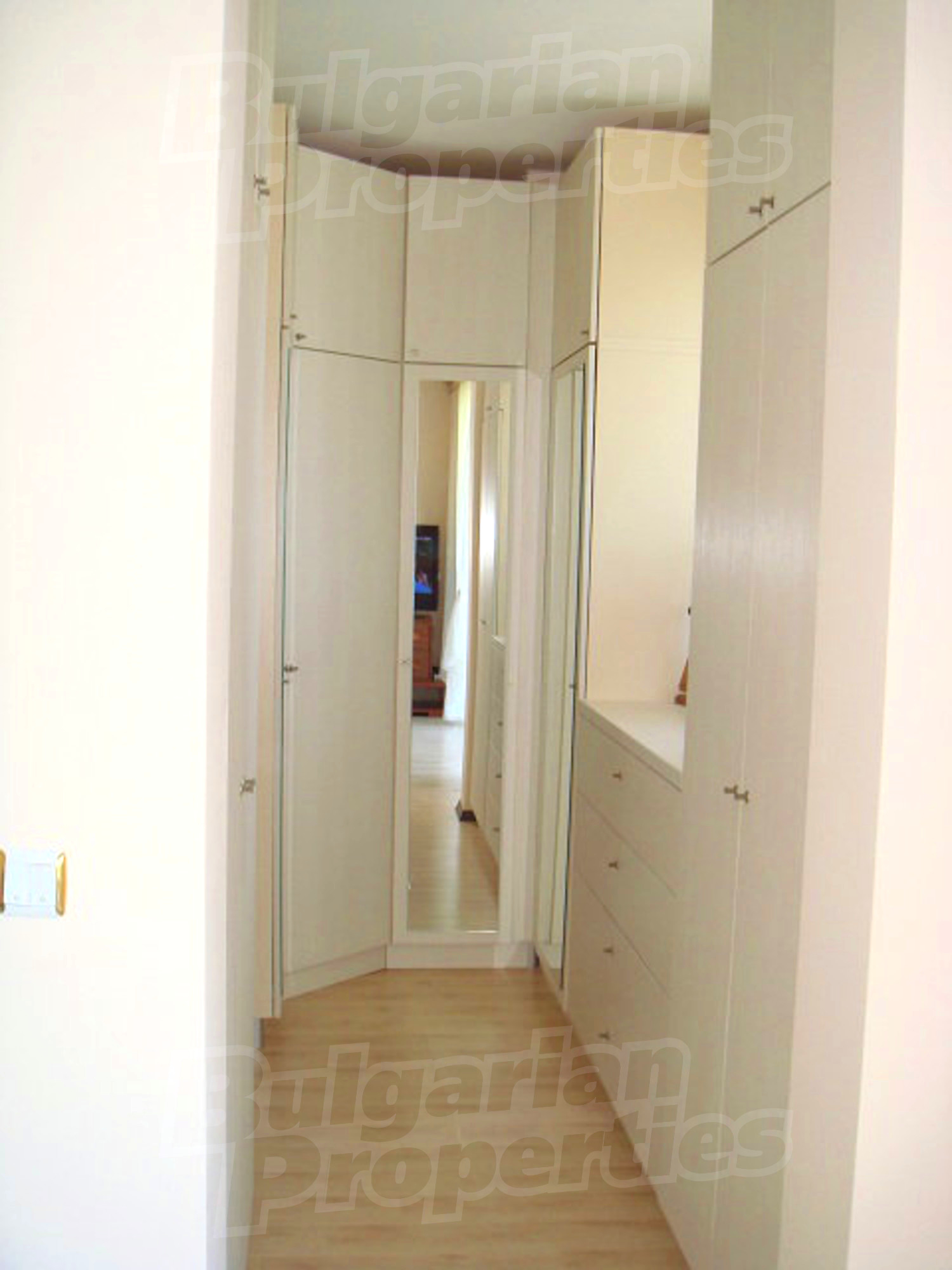 Gallery Picture 62