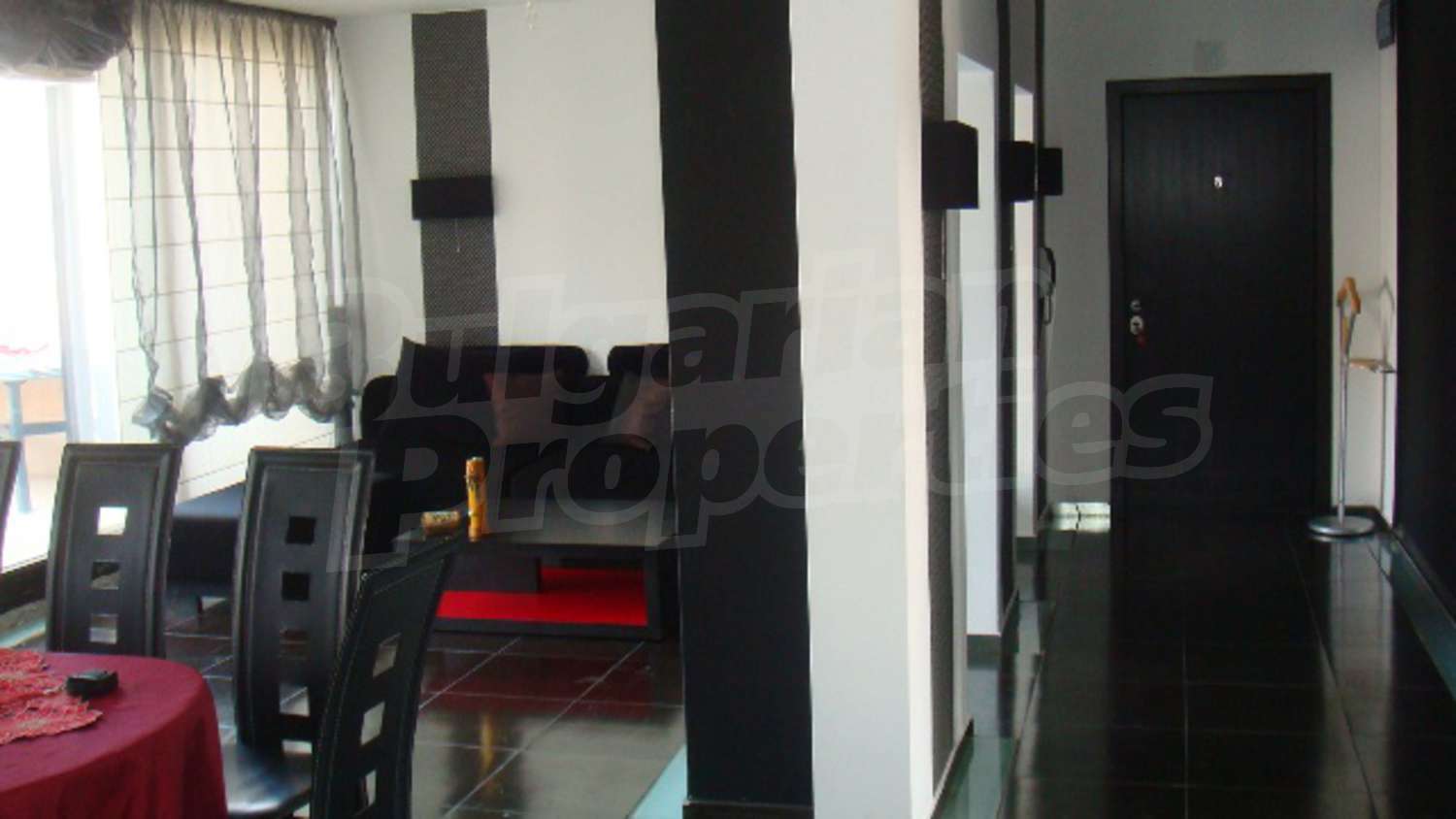 Gallery Picture 3
