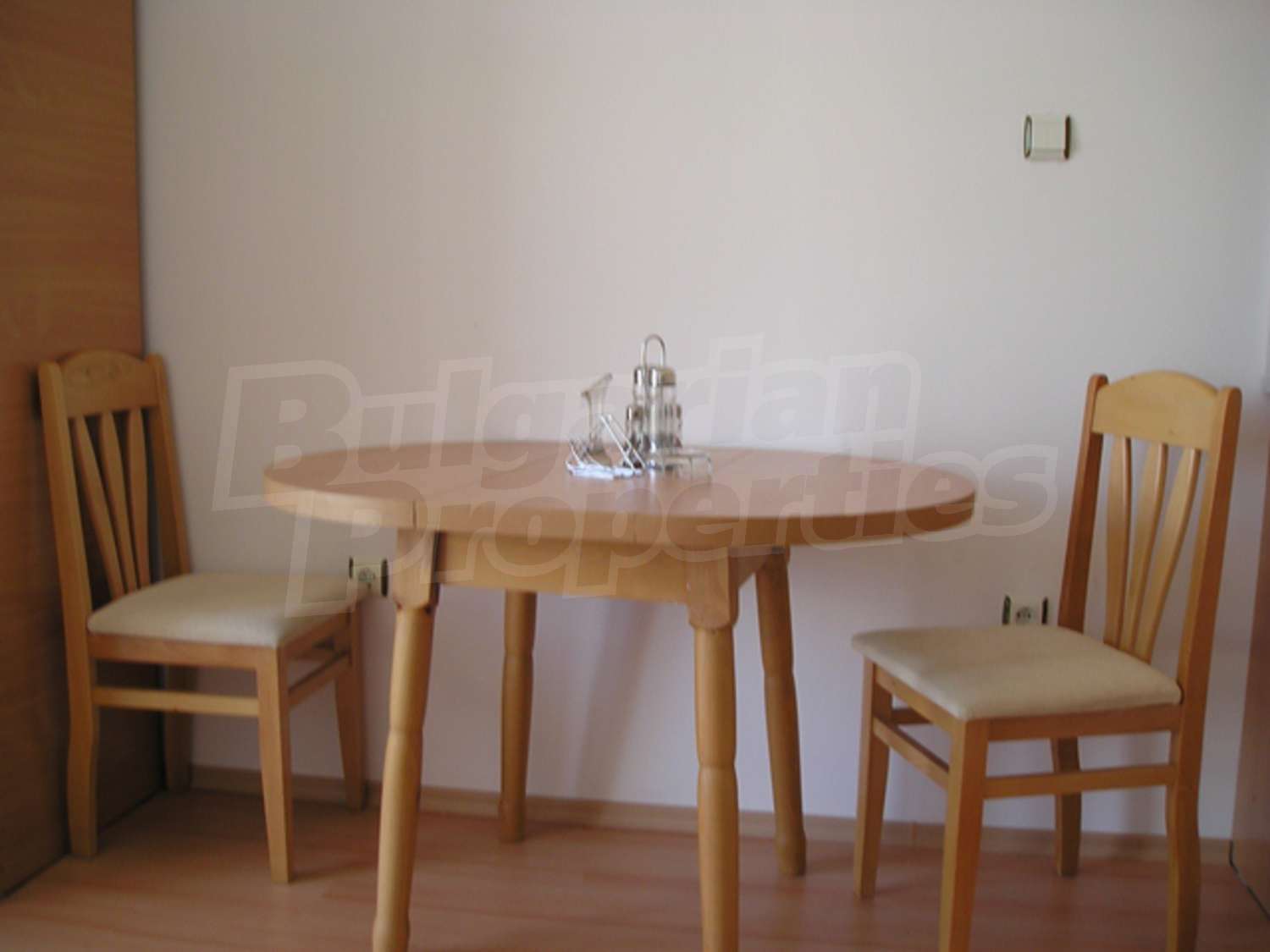 Gallery Picture 11