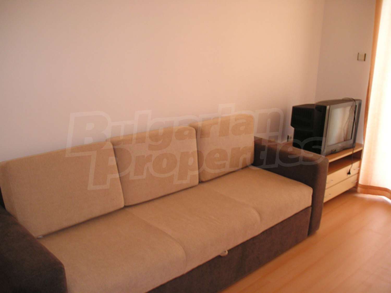 Gallery Picture 16