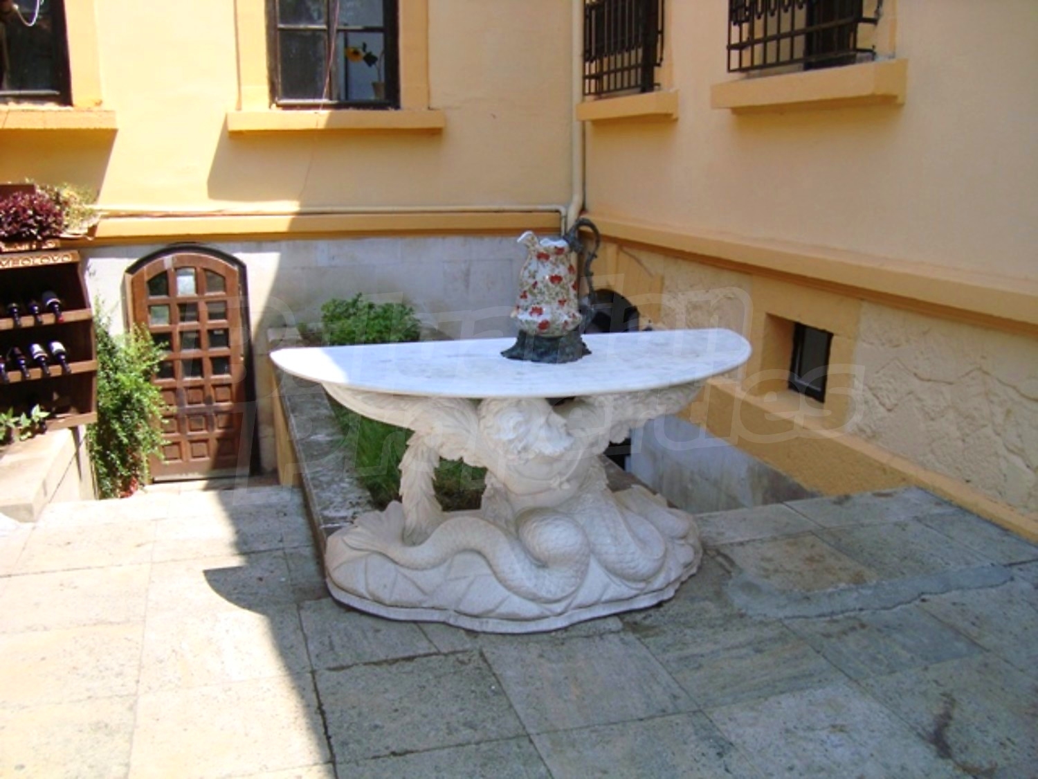 Gallery Picture 28