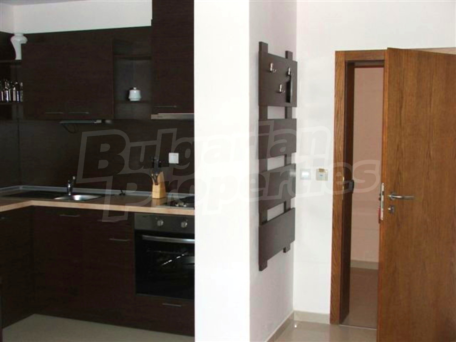 Gallery Picture 5