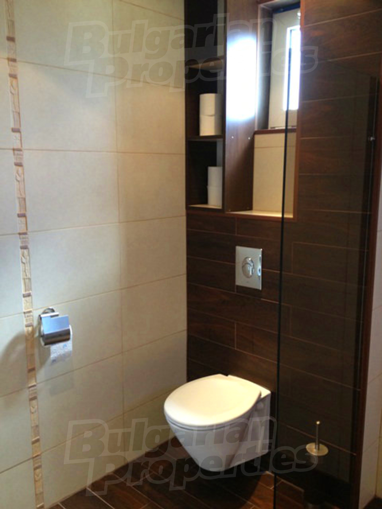 Gallery Picture 10