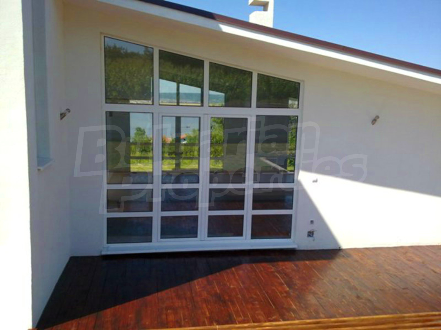Gallery Picture 19