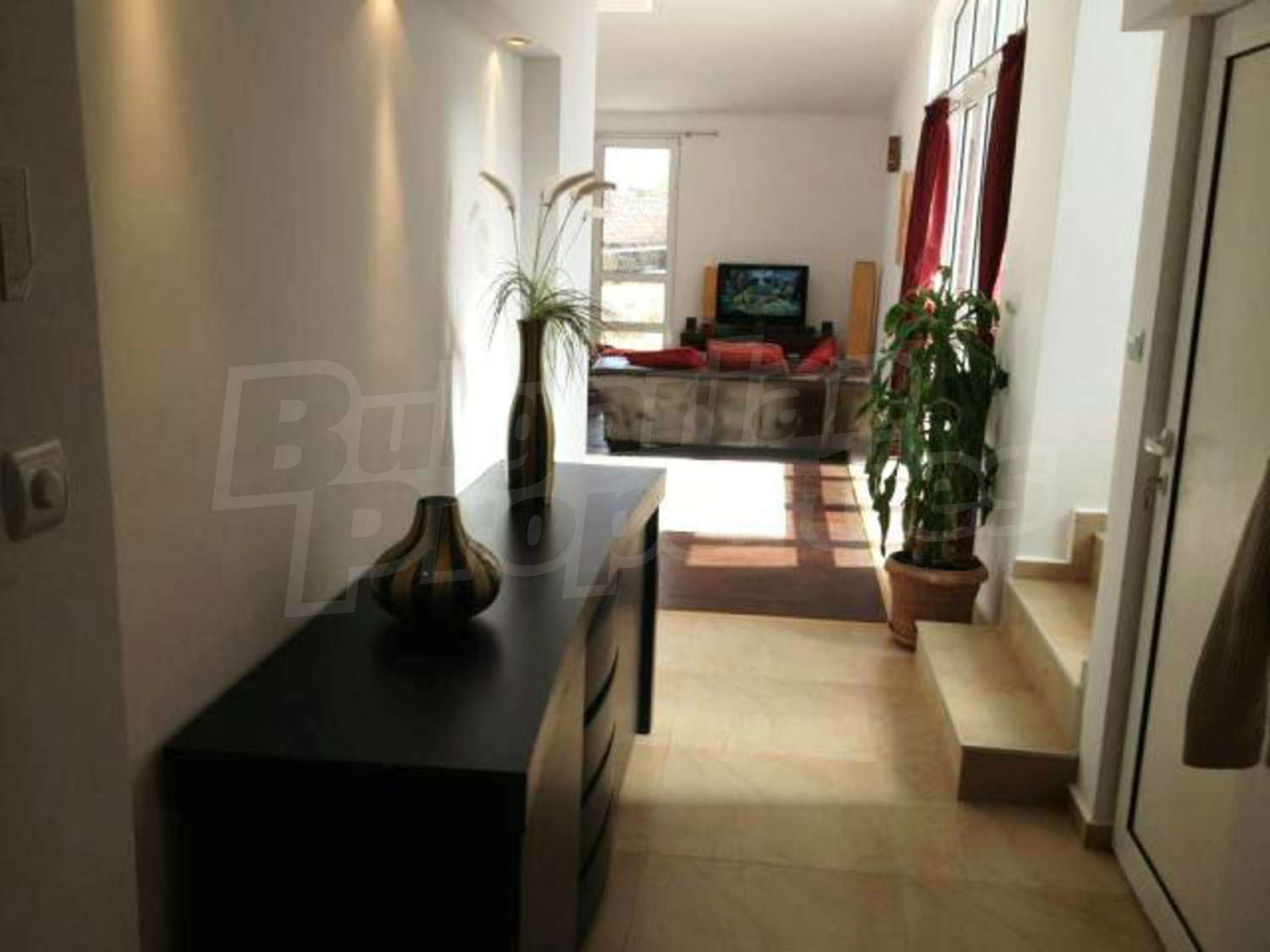 Gallery Picture 2