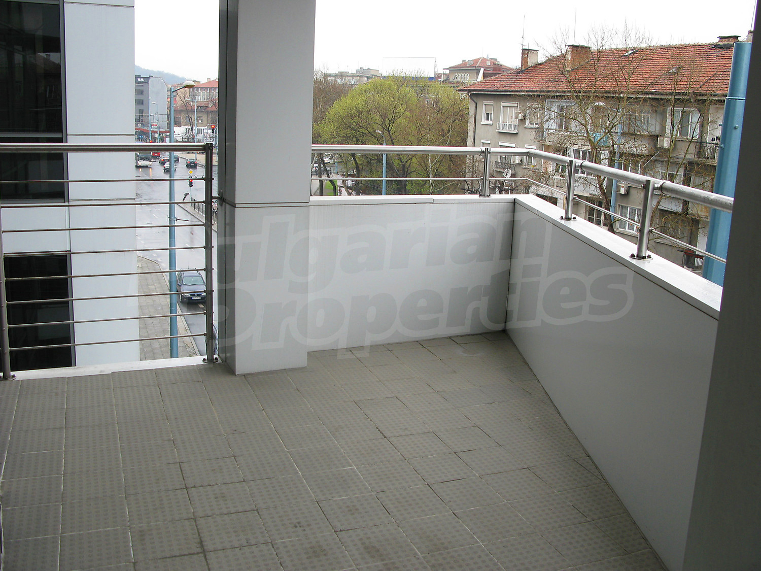 Gallery Picture 10