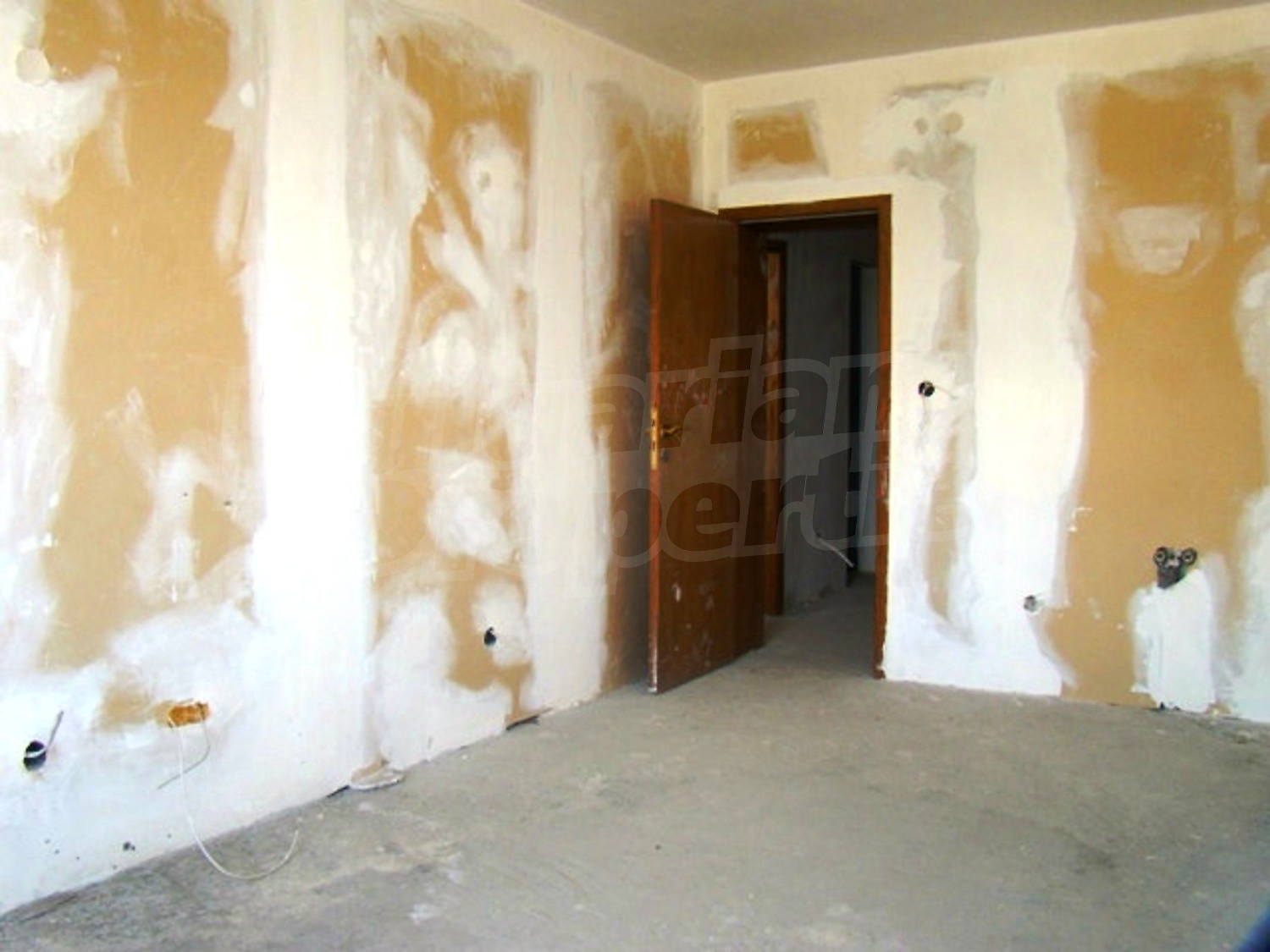 Gallery Picture 24