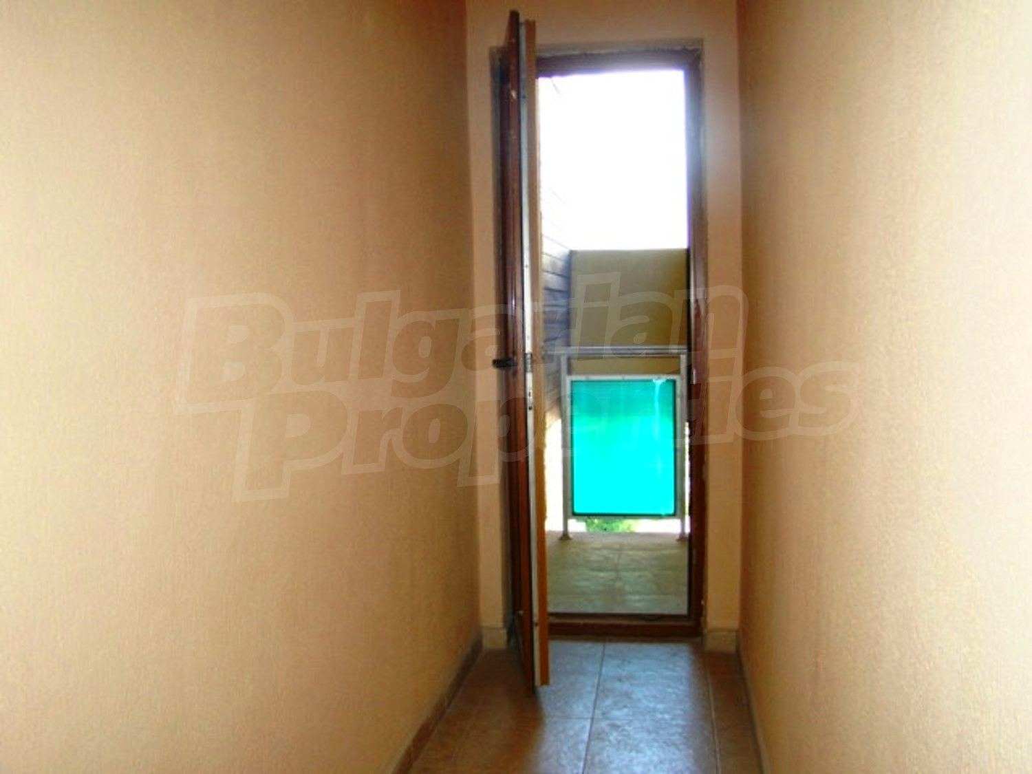 Gallery Picture 30
