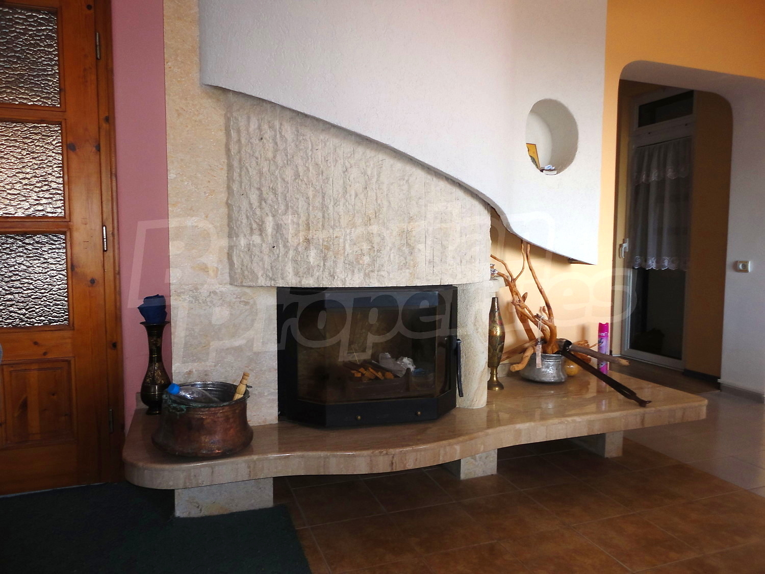 Gallery Picture 14