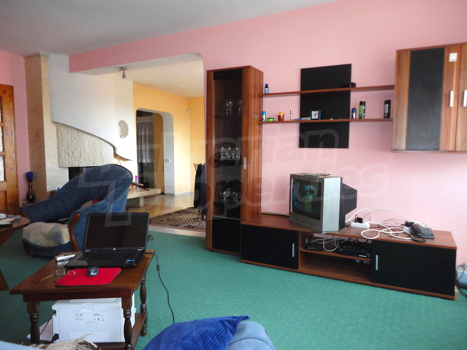 Gallery Picture 16