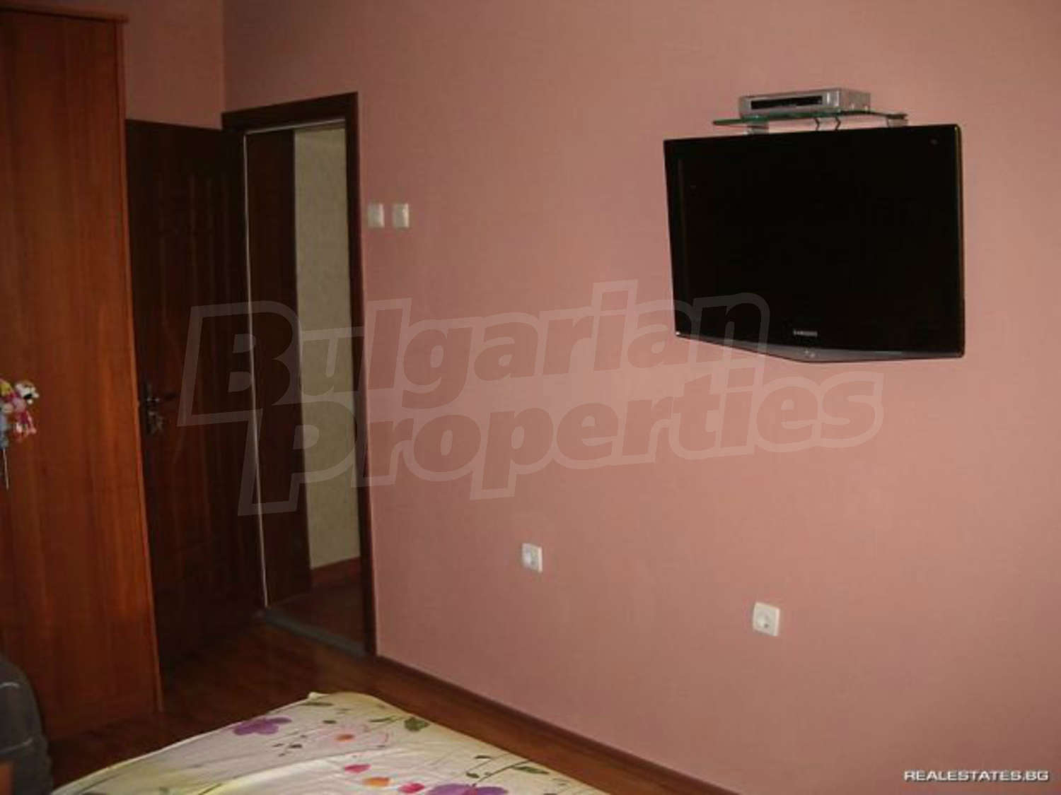 Gallery Picture 8