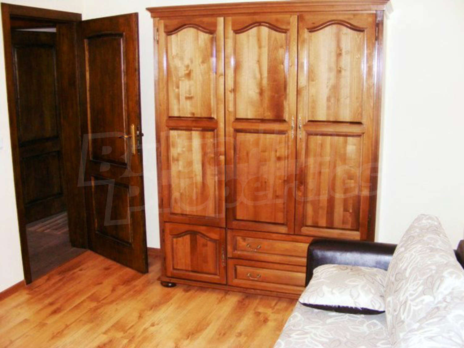 Gallery Picture 31