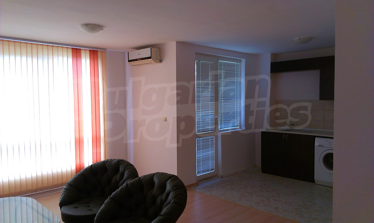 Gallery Picture 16
