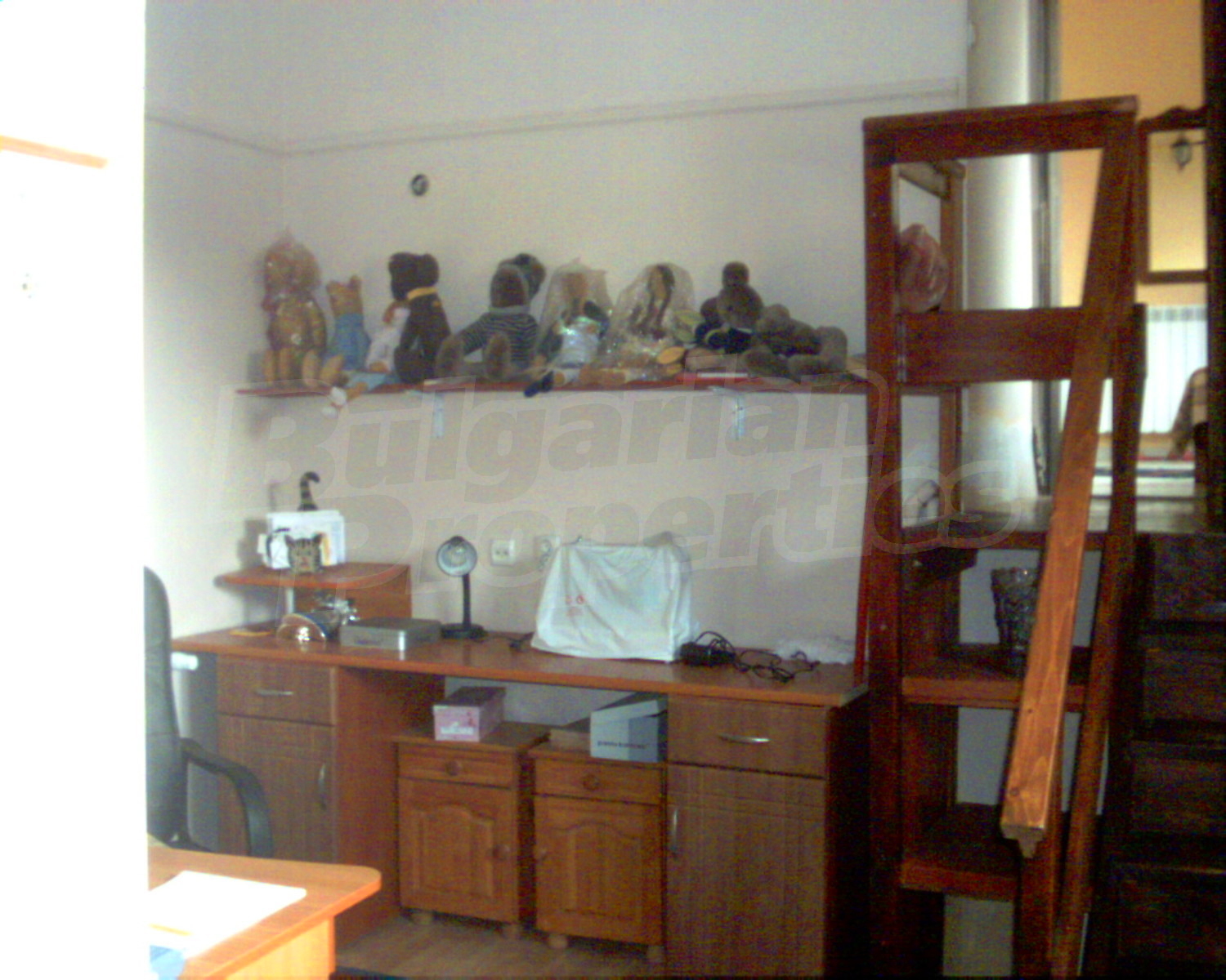 Gallery Picture 9