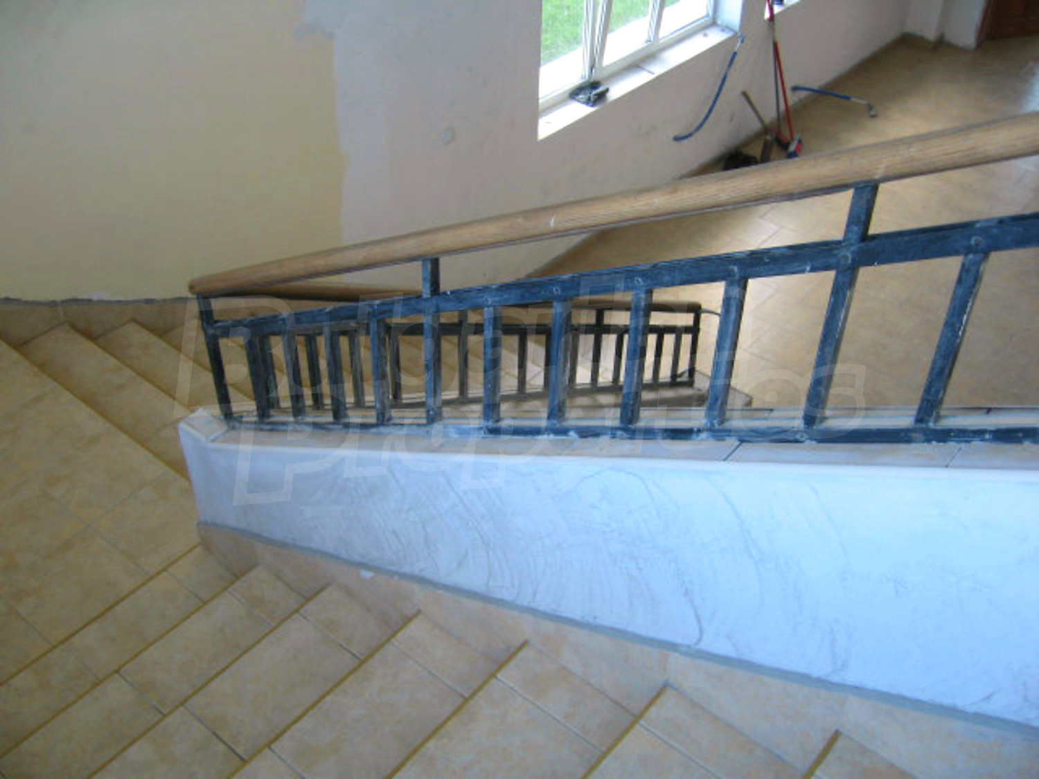 Gallery Picture 37