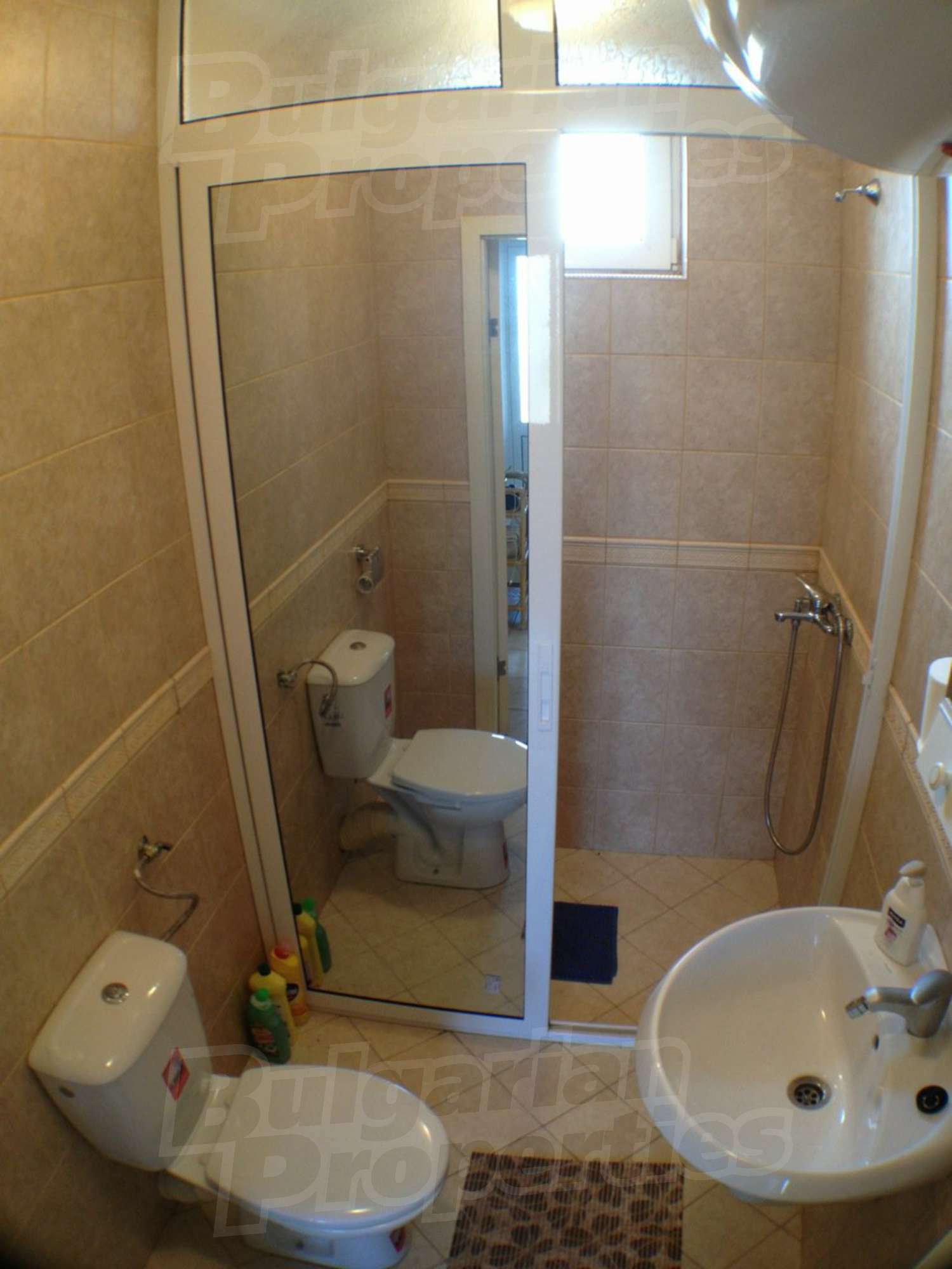 Gallery Picture 15