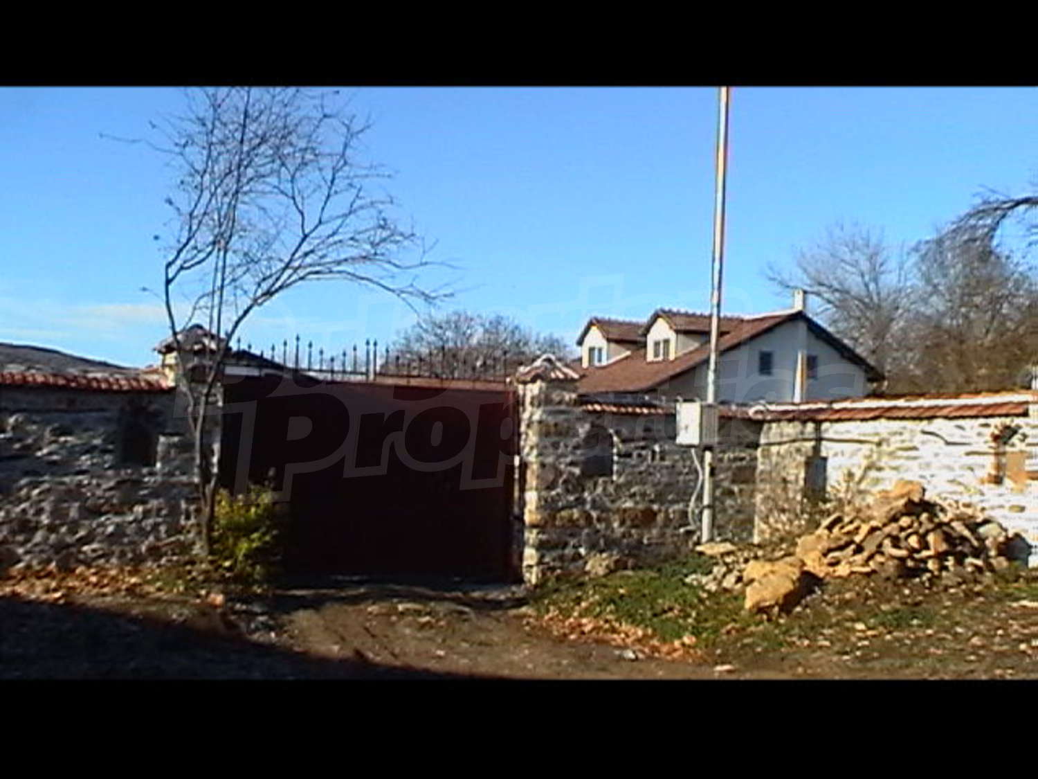 Gallery Picture 15