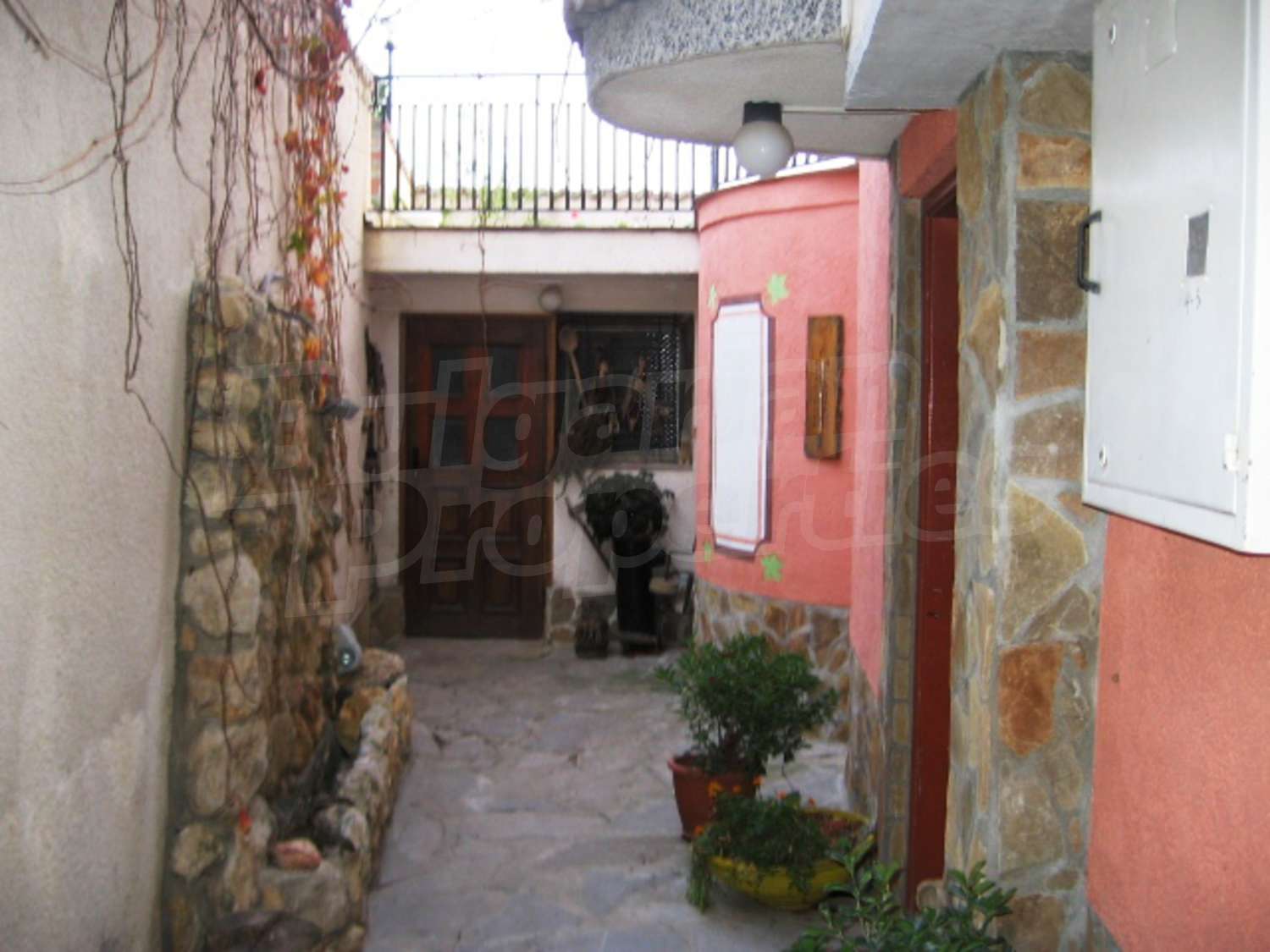 Gallery Picture 11