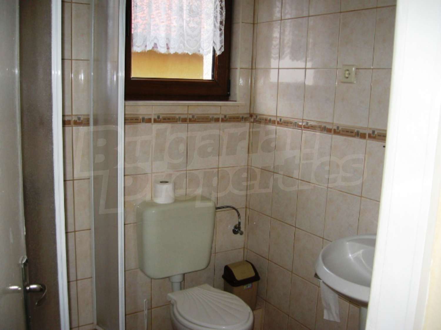 Gallery Picture 37