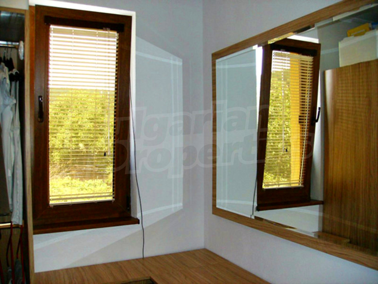 Gallery Picture 27