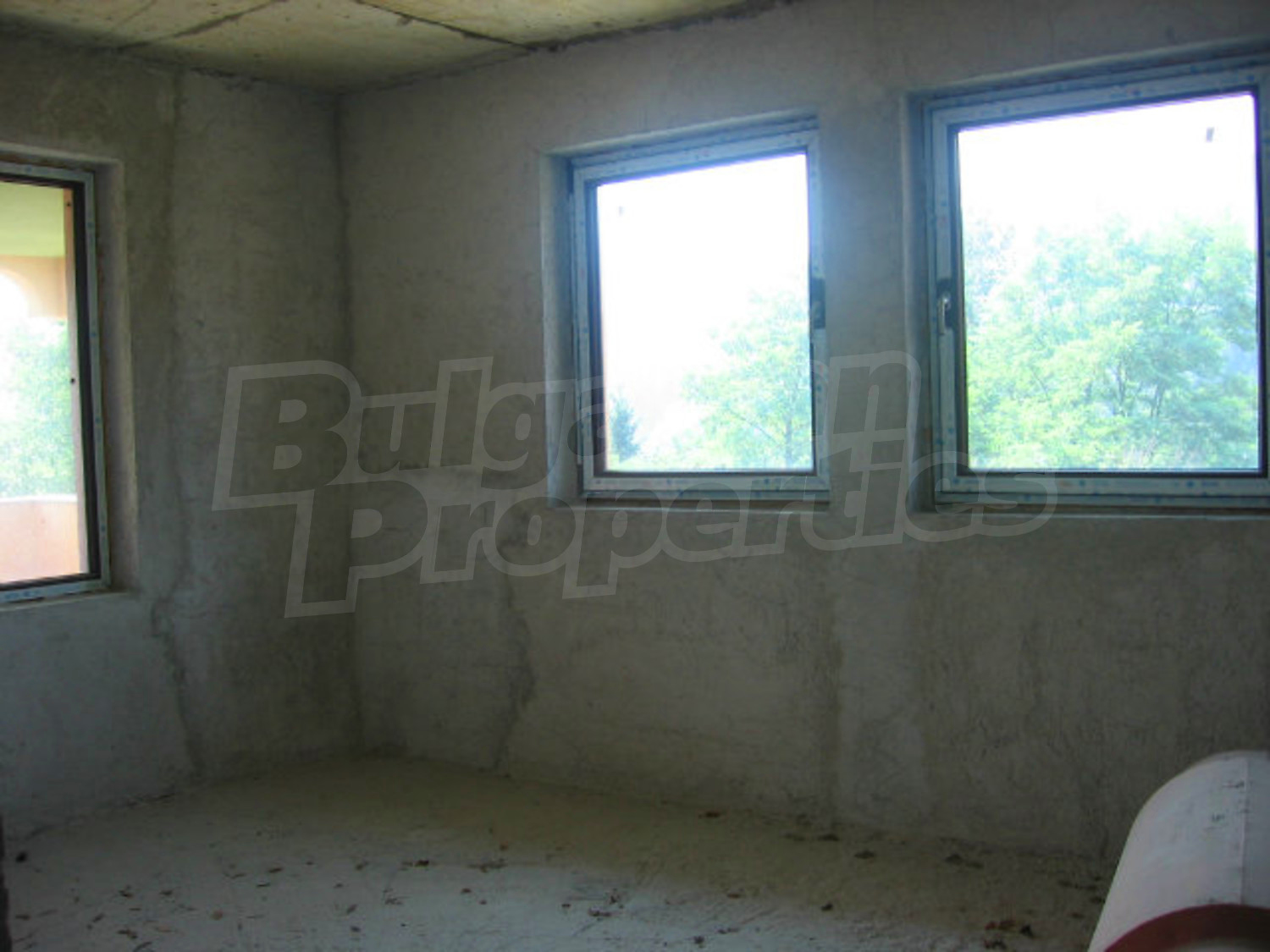 Gallery Picture 10