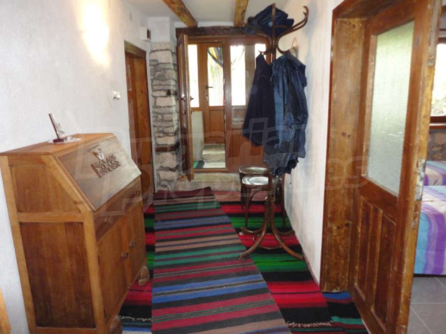 Gallery Picture 11