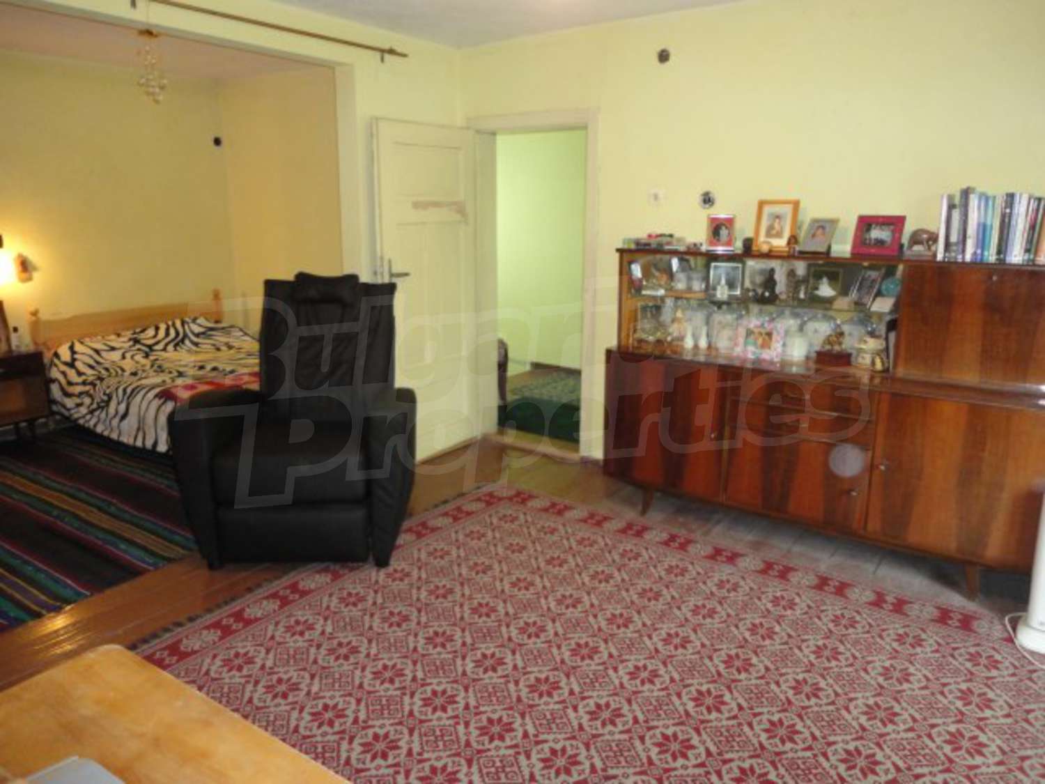 Gallery Picture 42