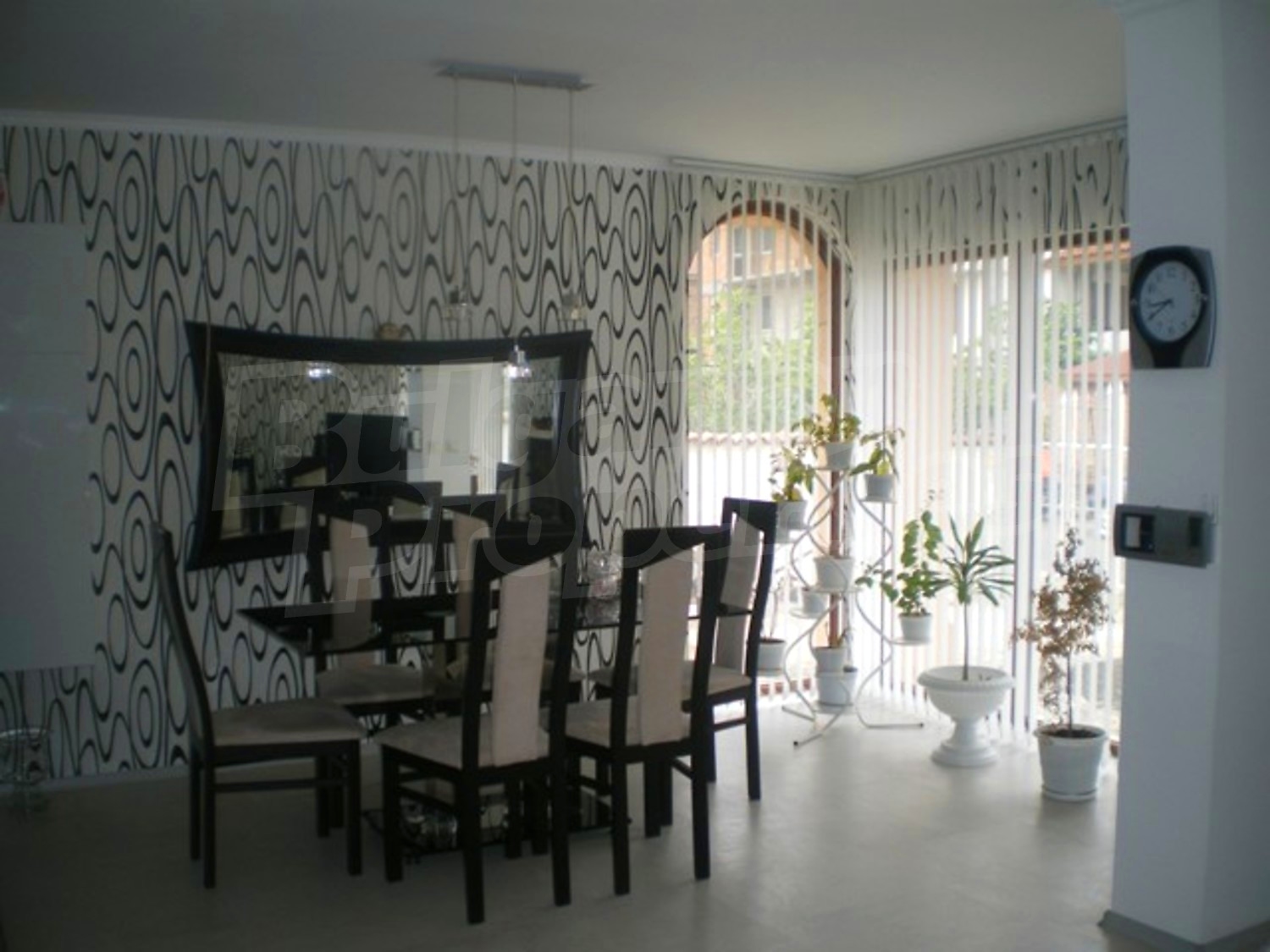Gallery Picture 9