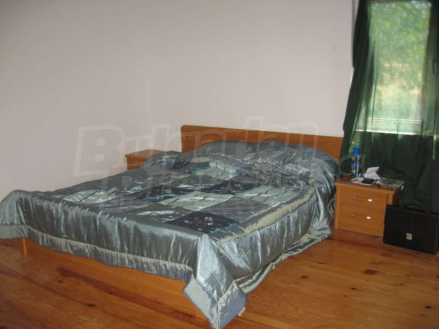 Gallery Picture 4