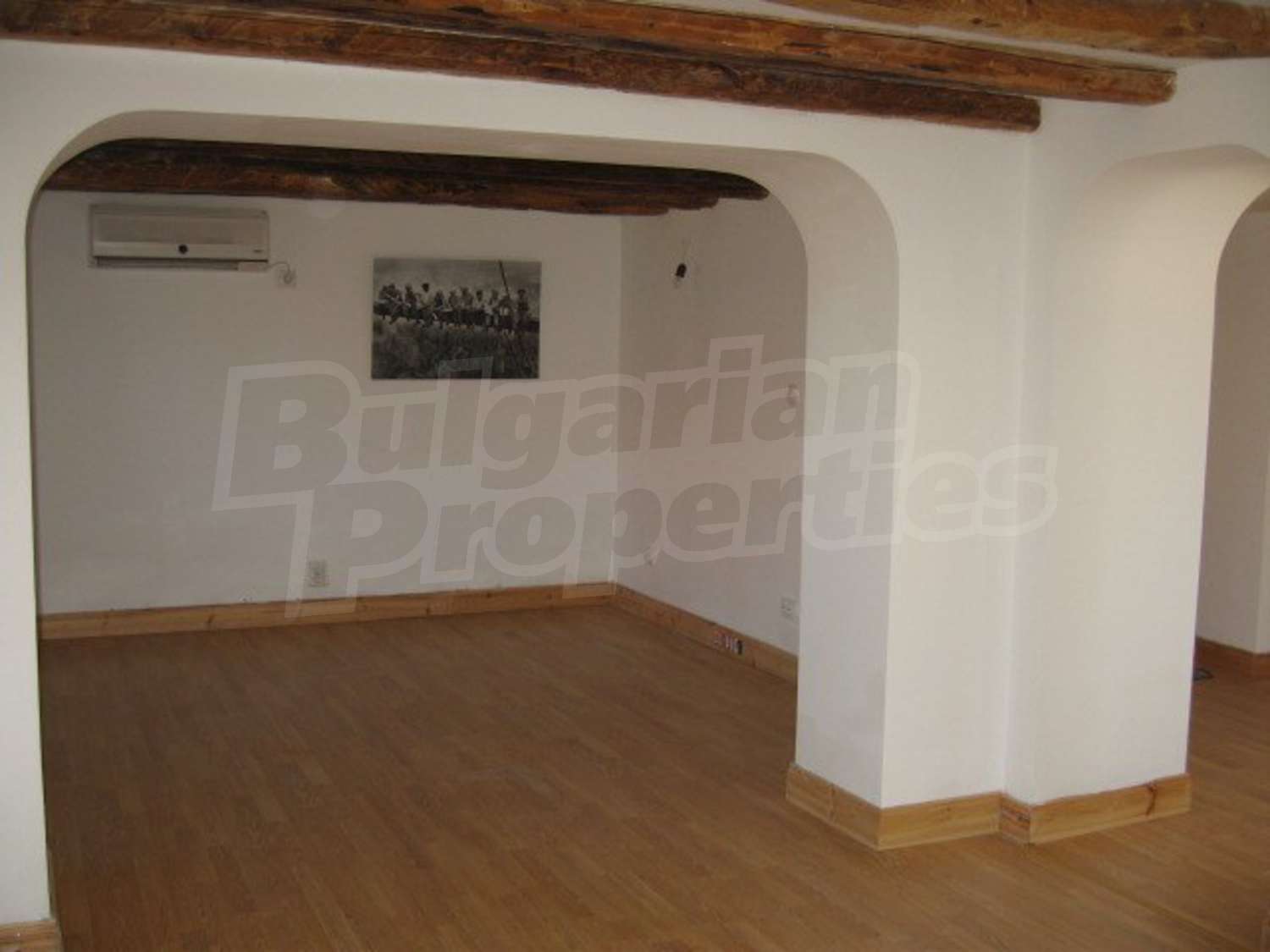 Gallery Picture 8