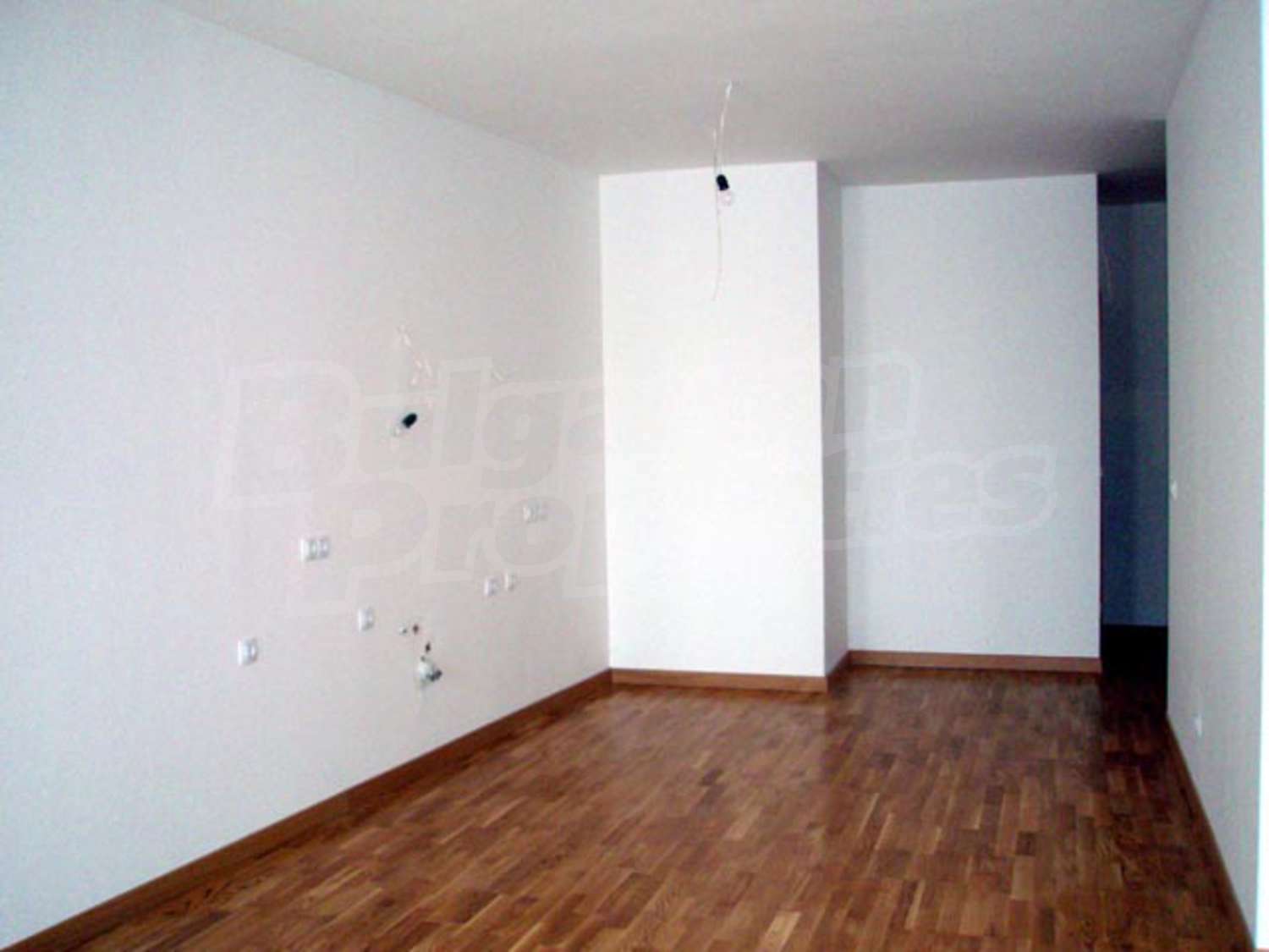 Gallery Picture 3