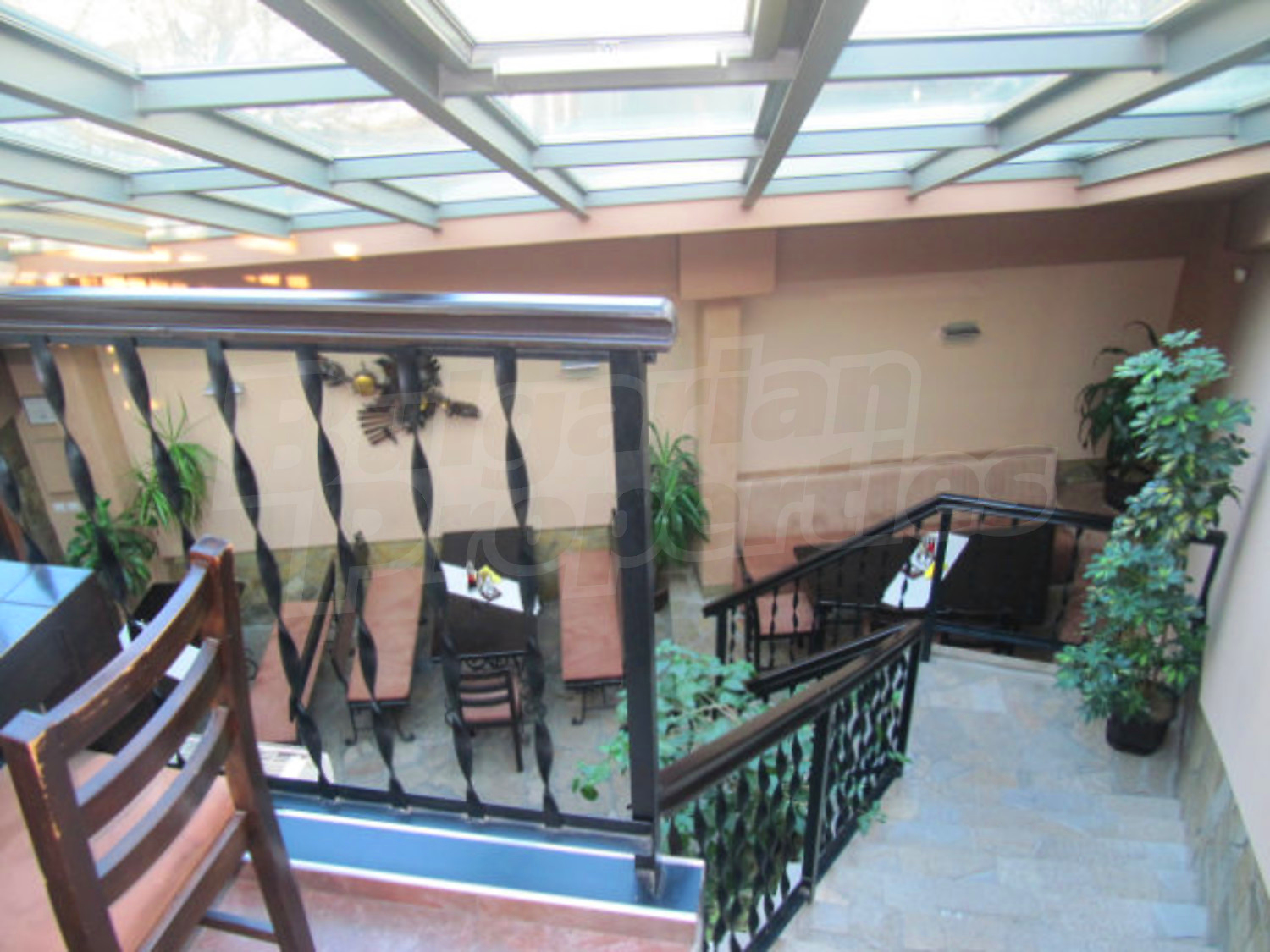 Gallery Picture 15