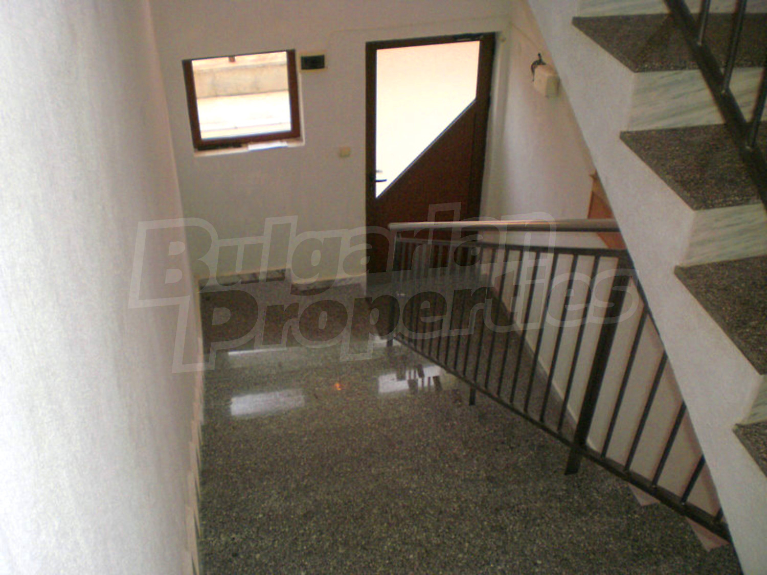 Gallery Picture 3