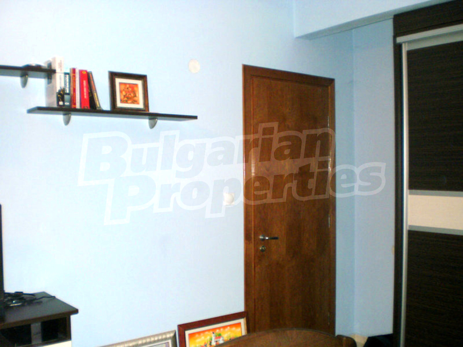 Gallery Picture 9