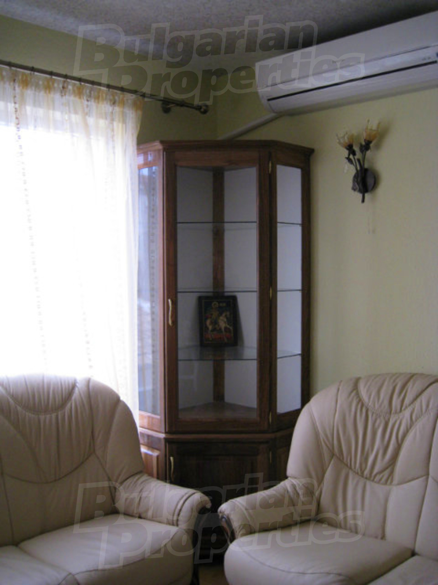 Gallery Picture 2