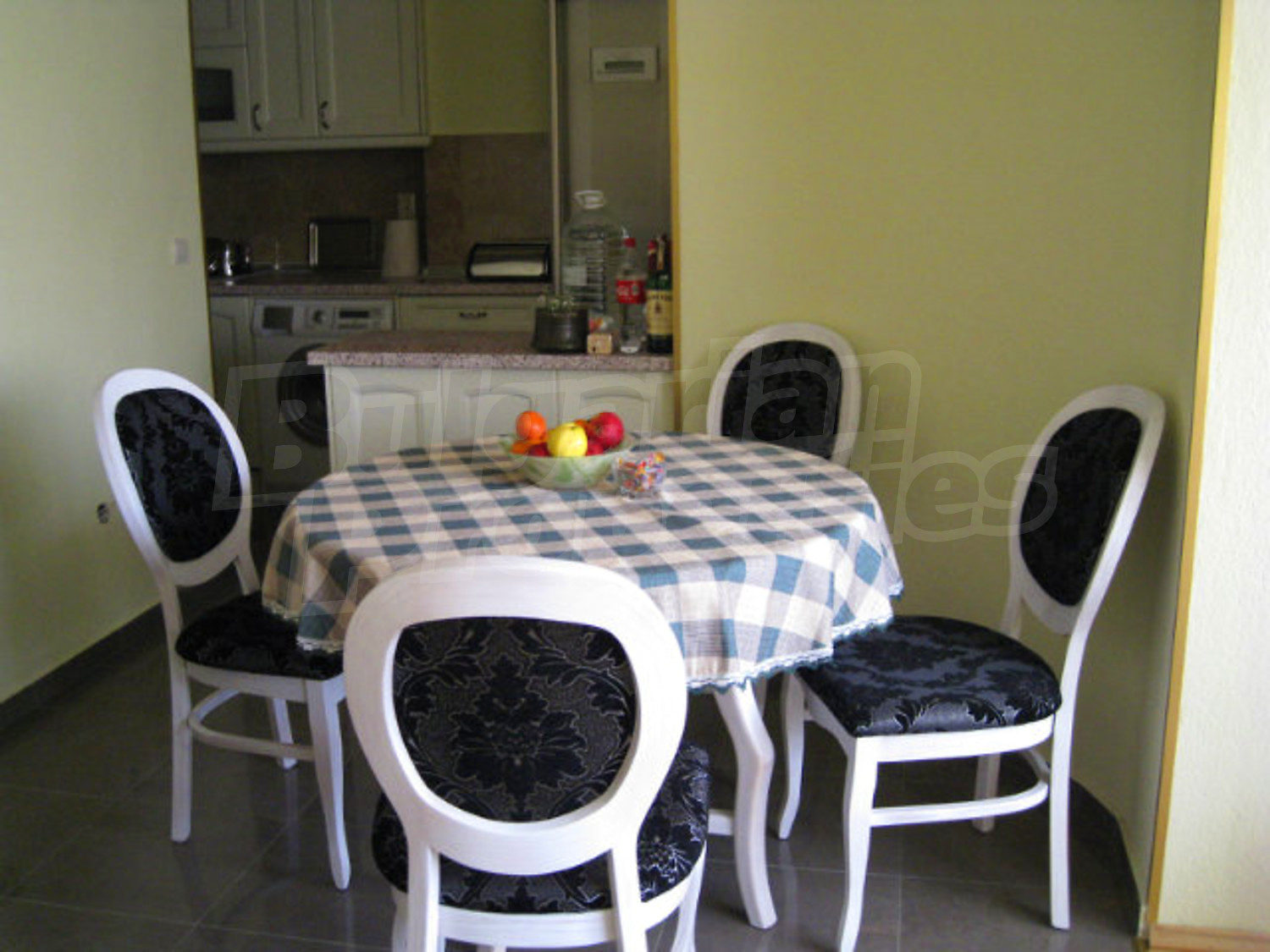 Gallery Picture 4